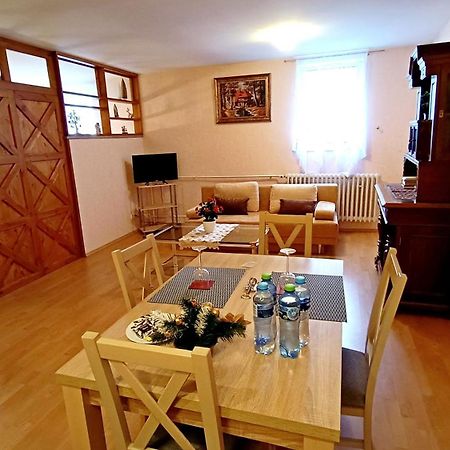 Apartments Stubsi With Colonnade View KLV Exterior foto
