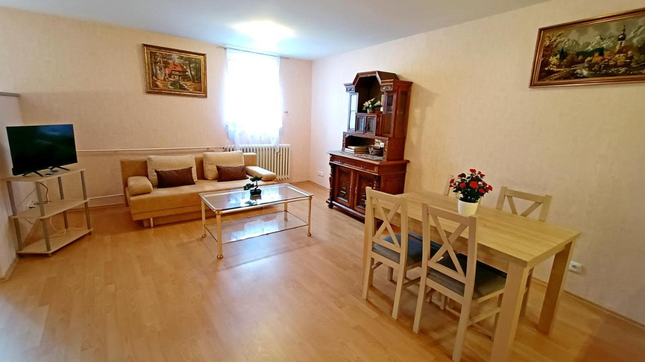 Apartments Stubsi With Colonnade View KLV Exterior foto