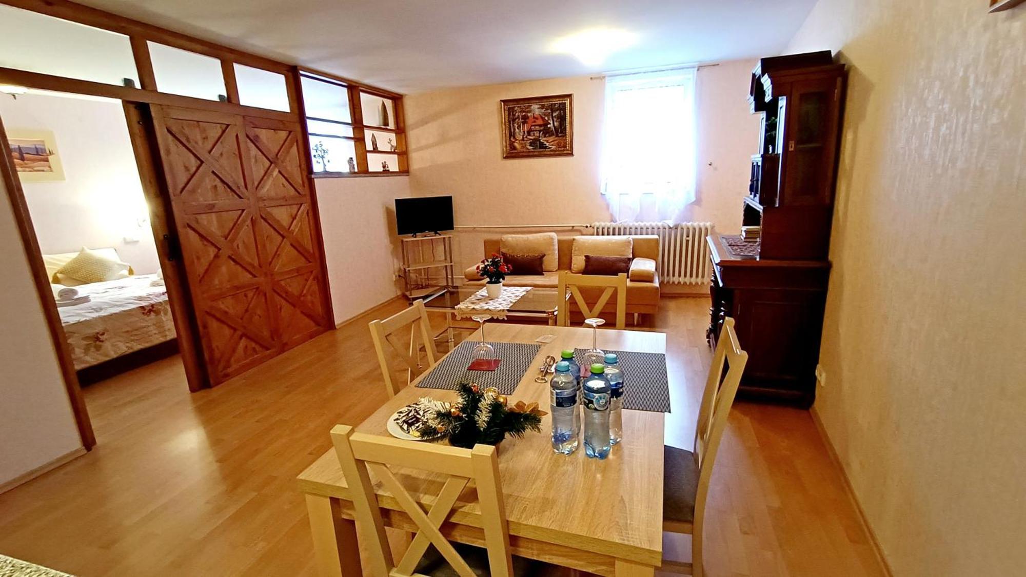 Apartments Stubsi With Colonnade View KLV Exterior foto