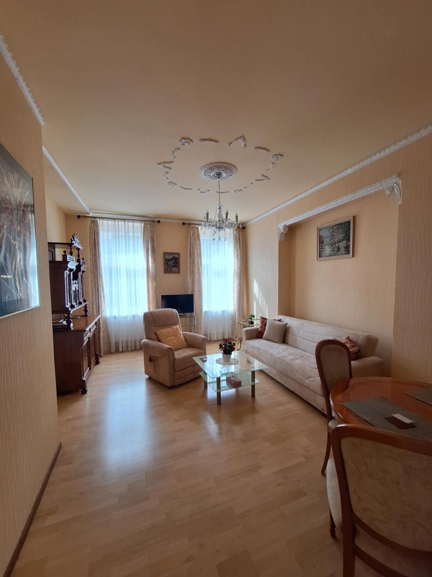 Apartments Stubsi With Colonnade View KLV Exterior foto